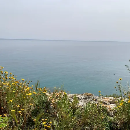 Chelidoni House: Two-bedroom With Spectacular Seaview